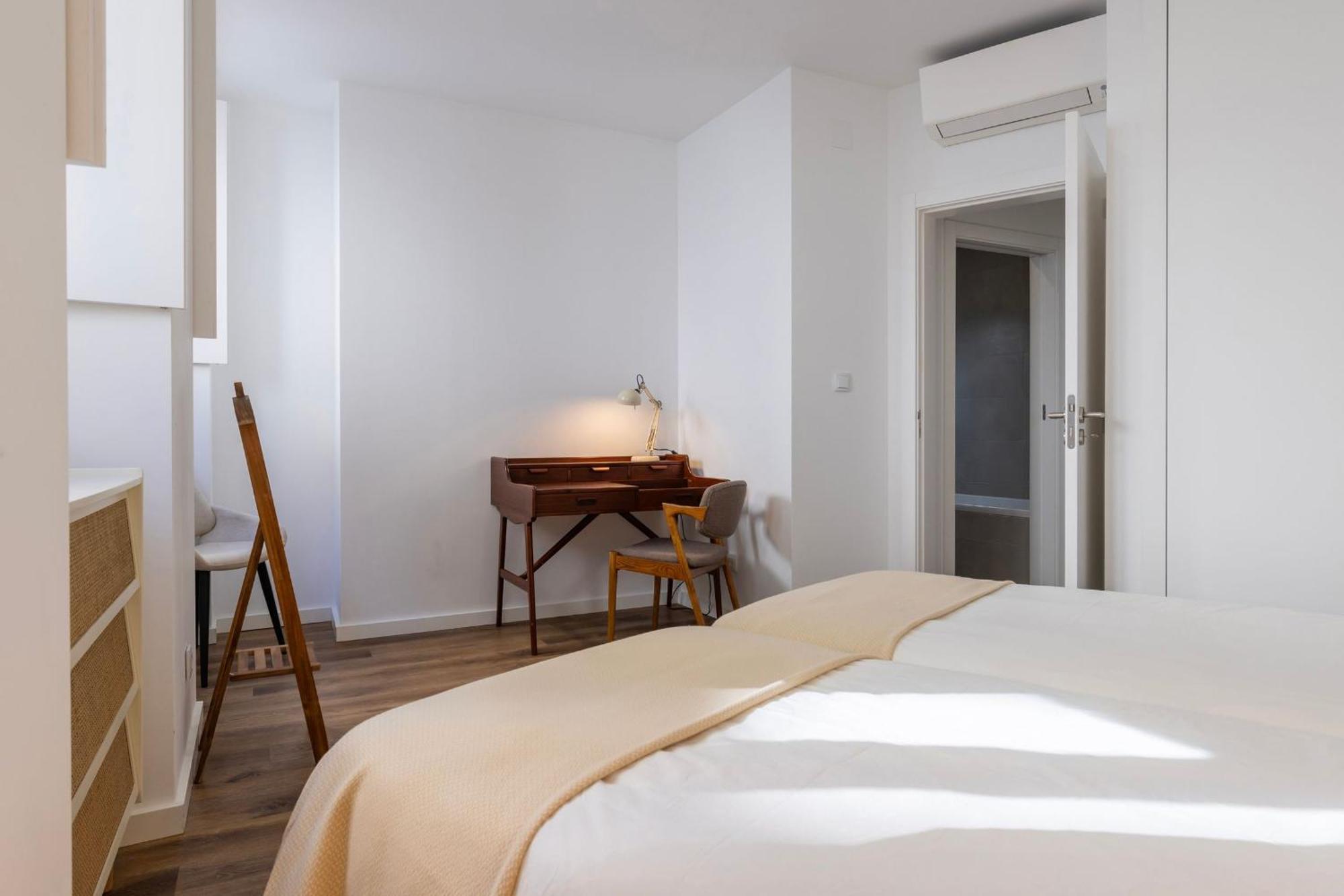 2bdr Cozy In Graca By Lovelystay Lisbon