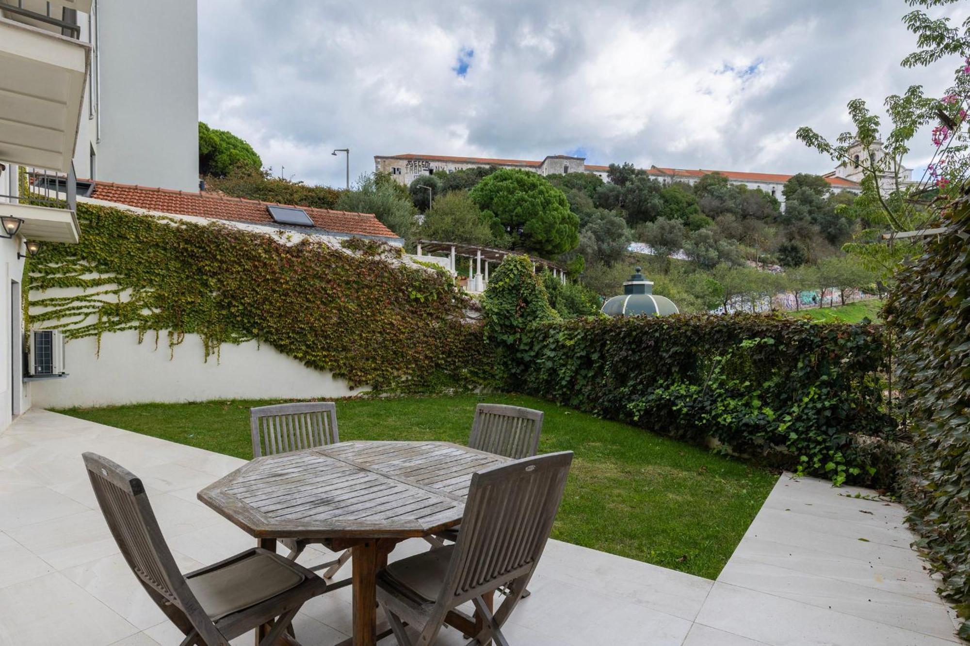 2bdr Cozy In Graca By Lovelystay * Lisbon